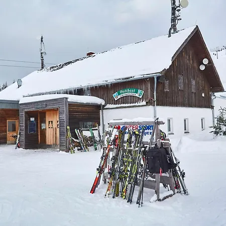 Forsthaus Am Hochficht | Ski-in/ski-out *
